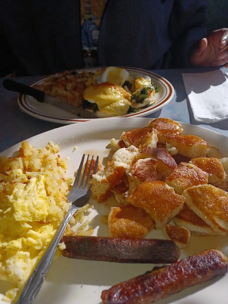 Pancakes with Scrambled Eggs and Hash Brown